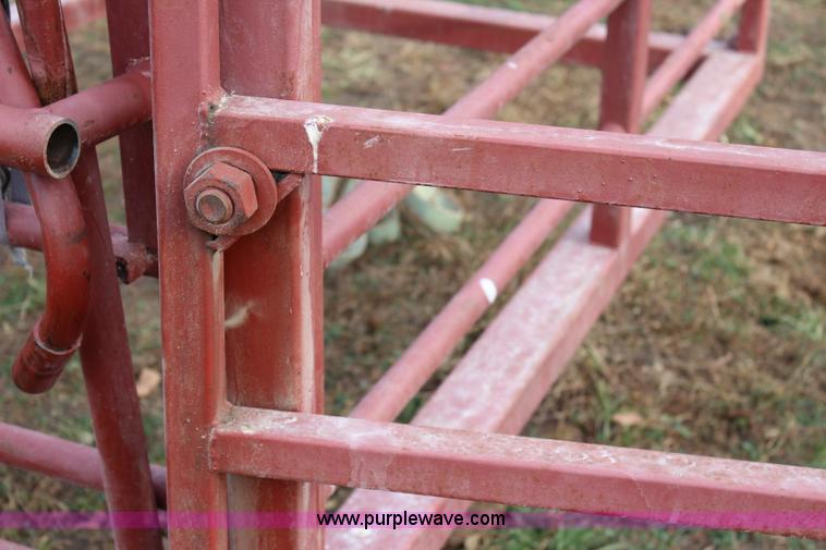 image for item L2436 Portable wheel corral