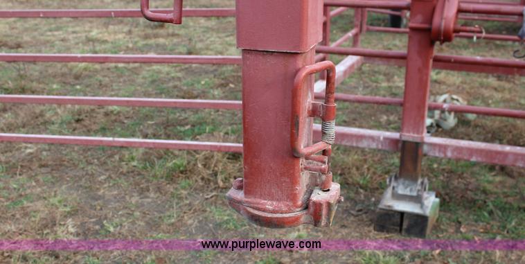 image for item L2436 Portable wheel corral