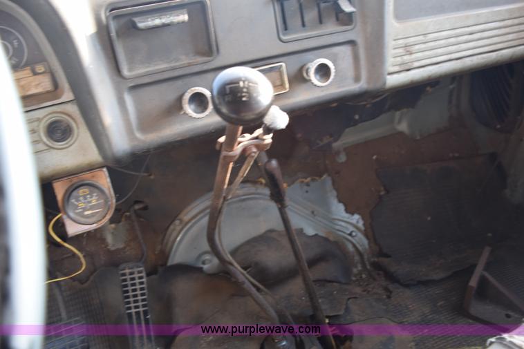 image for item L5843 1961 Chevrolet S60 grain truck