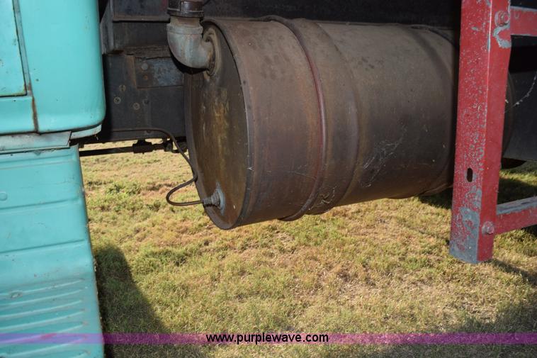 image for item L5843 1961 Chevrolet S60 grain truck