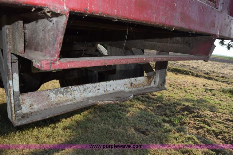 image for item L5843 1961 Chevrolet S60 grain truck