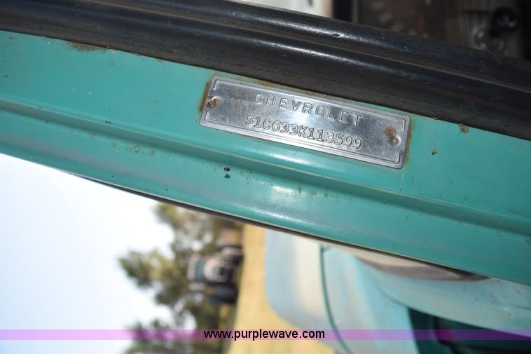 image for item L5843 1961 Chevrolet S60 grain truck