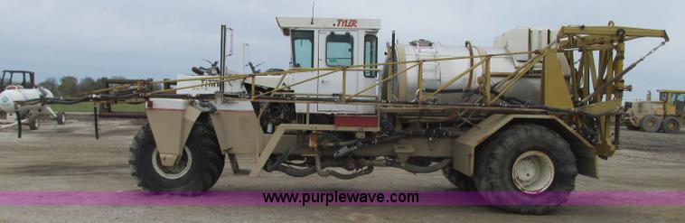 image for item R9459 1995 Tyler 3275 self-propelled sprayer