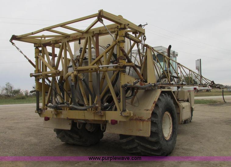 image for item R9459 1995 Tyler 3275 self-propelled sprayer