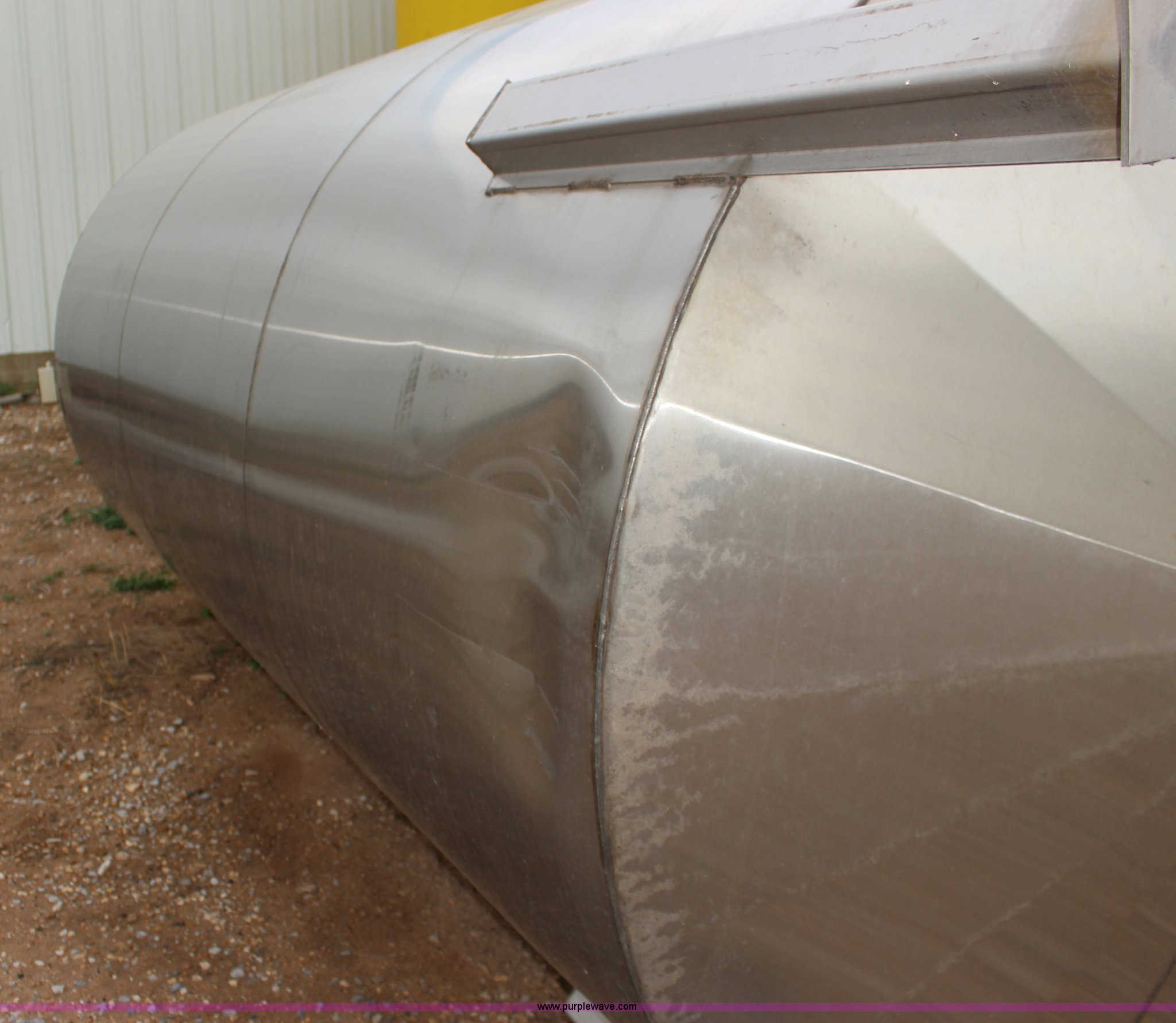 1,200 gallon stainless steel tank in Conway Springs, KS Item BC9172