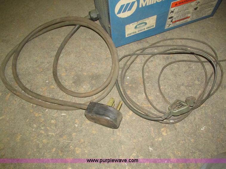image for item AV9059 Miller Spectrum 300 plasma cutter