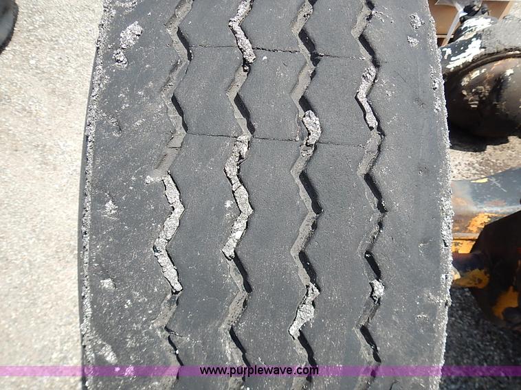 image for item AZ9928 Assorted rear end heavy truck axles