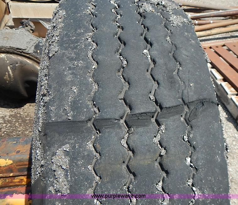 image for item AZ9928 Assorted rear end heavy truck axles