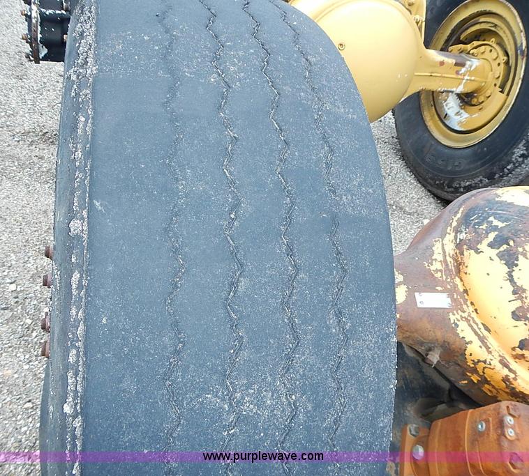 image for item AZ9928 Assorted rear end heavy truck axles