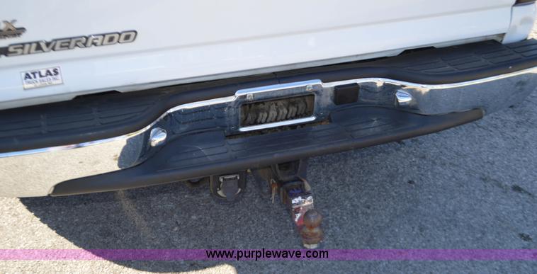 image for item BR9840 2006 Chevrolet Silverado 1500 pickup truck