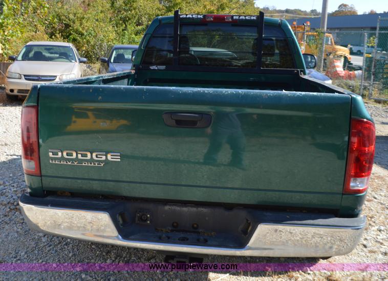 image for item BR9843 2003 Dodge Ram 2500 pickup truck