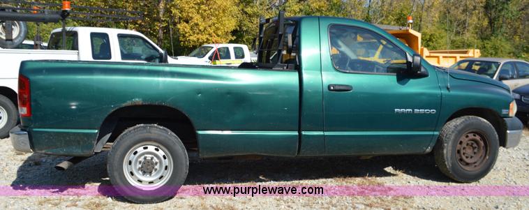 image for item BR9843 2003 Dodge Ram 2500 pickup truck