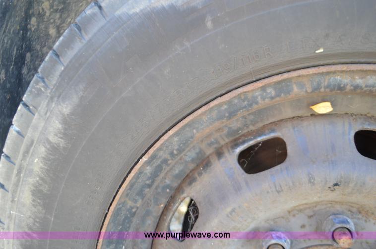 image for item BR9843 2003 Dodge Ram 2500 pickup truck