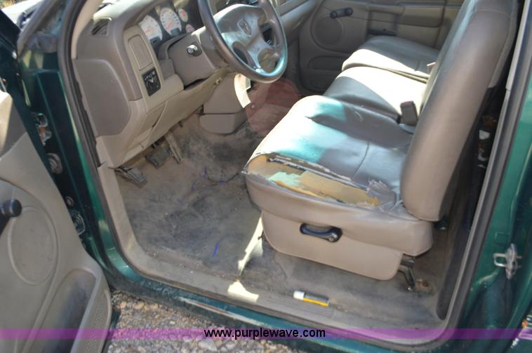 image for item BR9843 2003 Dodge Ram 2500 pickup truck