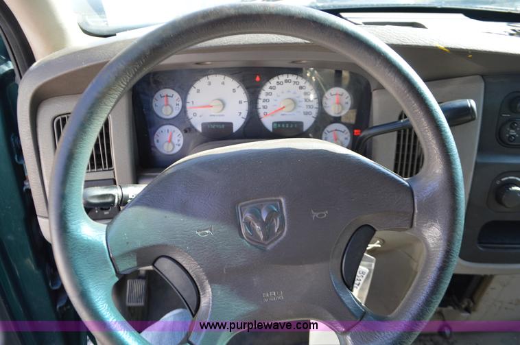 image for item BR9843 2003 Dodge Ram 2500 pickup truck