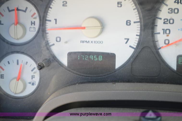 image for item BR9843 2003 Dodge Ram 2500 pickup truck