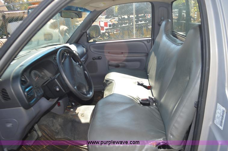 image for item BR9845 1999 Dodge Ram 1500 pickup truck