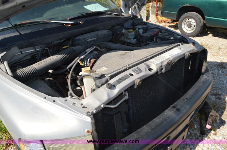 image for item BR9845 1999 Dodge Ram 1500 pickup truck