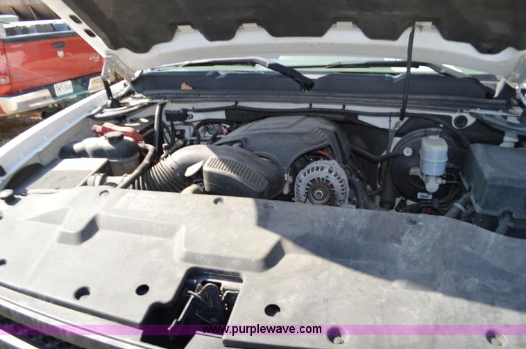 image for item BR9846 2008 Chevrolet Silverado 1500 Ext. Cab pickup truck