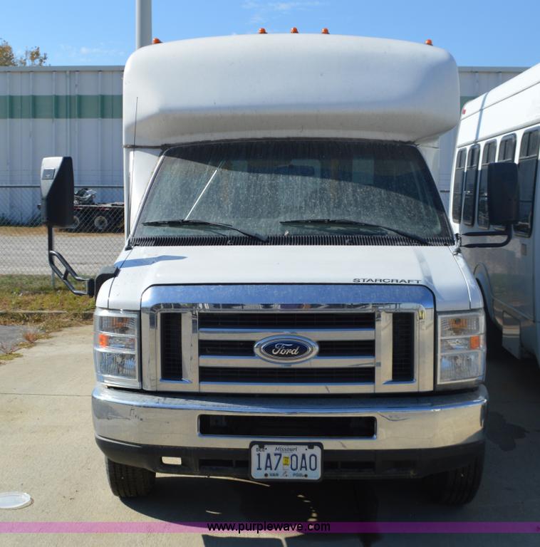 image for item BR9847 2009 Ford E350 Super Duty bus