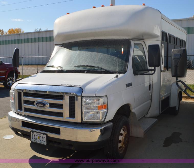 image for item BR9847 2009 Ford E350 Super Duty bus