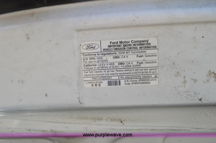 image for item BR9847 2009 Ford E350 Super Duty bus