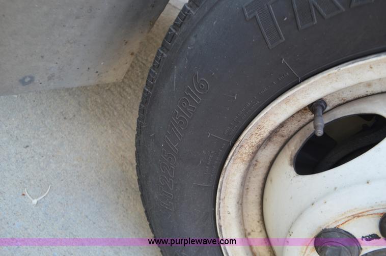 image for item BR9848 2008 Ford E450 bus