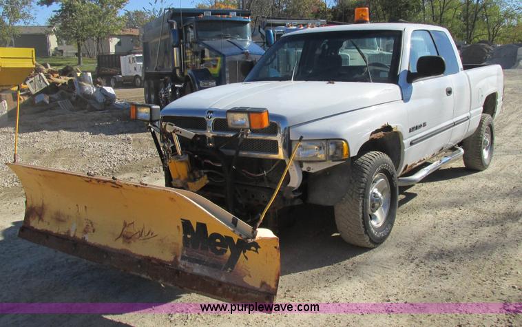 image for item BS9930 2001 Dodge Ram 1500