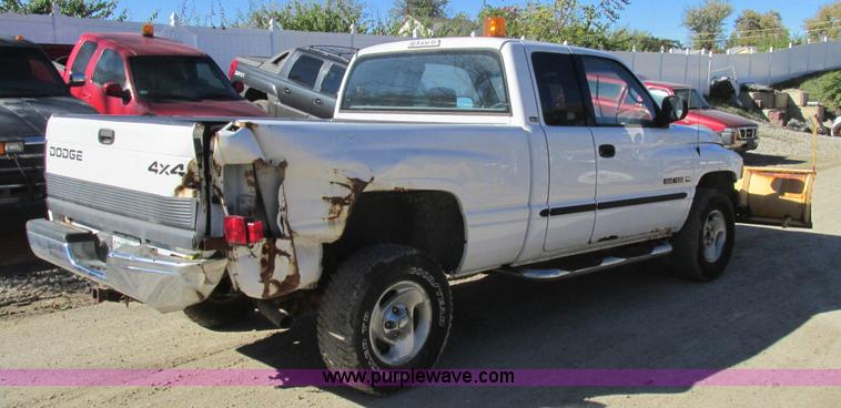 image for item BS9930 2001 Dodge Ram 1500