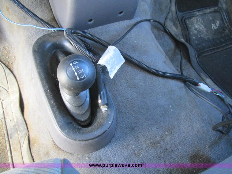 image for item BS9930 2001 Dodge Ram 1500