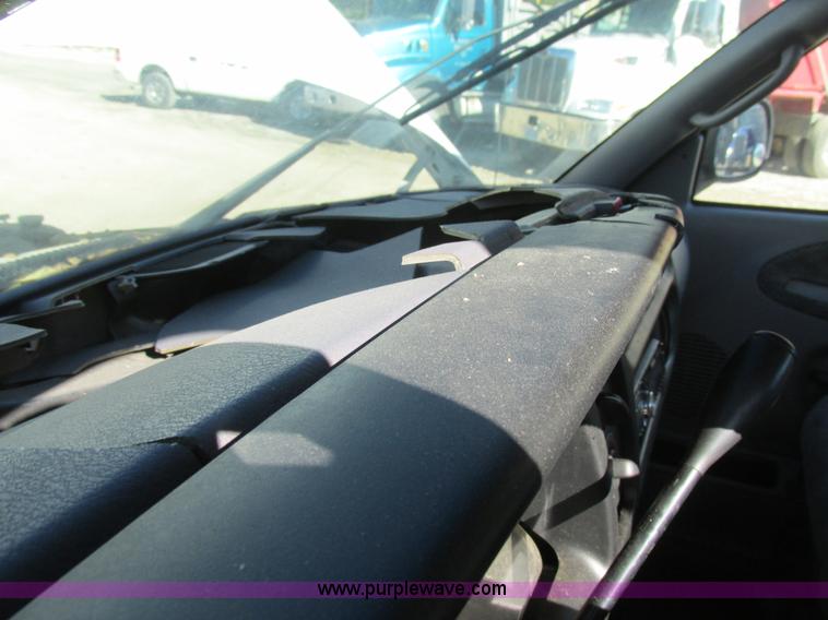 image for item BS9930 2001 Dodge Ram 1500