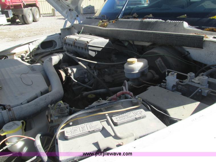 image for item BS9930 2001 Dodge Ram 1500