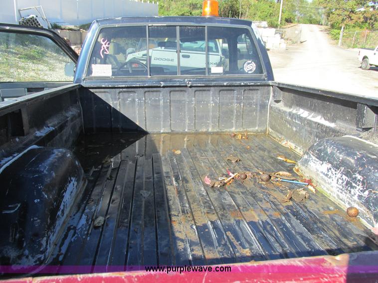 image for item BS9932 1989 Chevrolet 1500 pickup truck