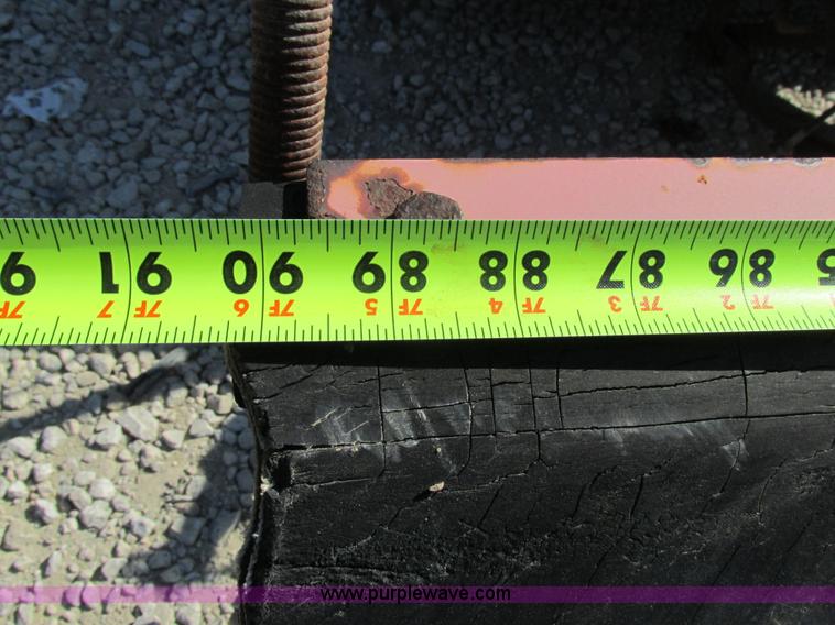 image for item BS9935 1991 GMC Suburban SUV