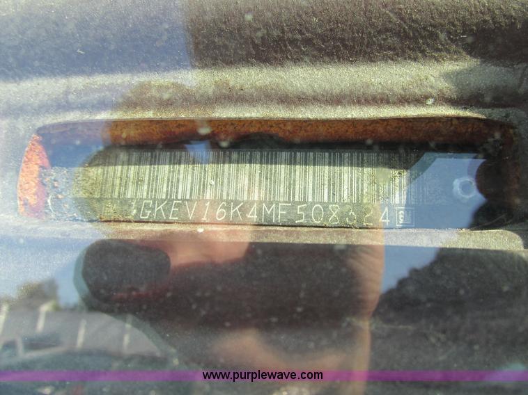 image for item BS9935 1991 GMC Suburban SUV