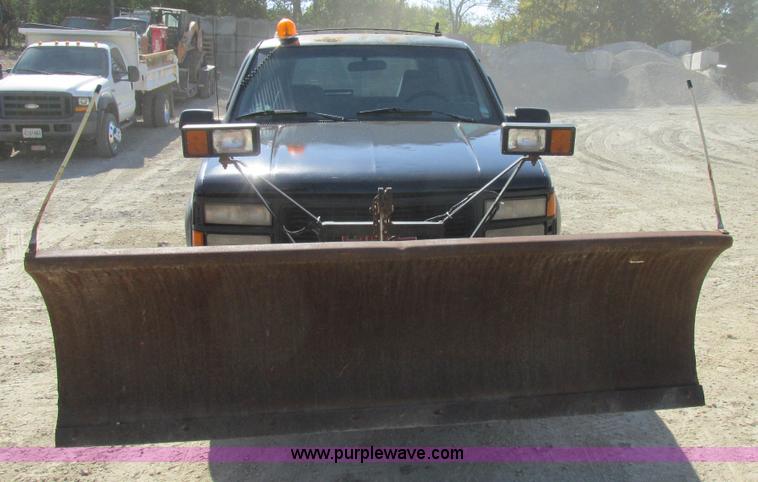 image for item BS9936 1994 GMC Yukon SUV