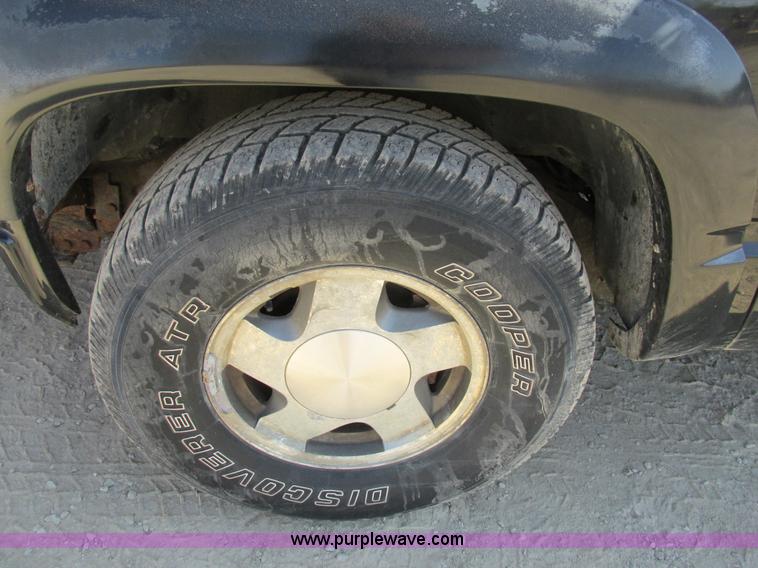 image for item BS9936 1994 GMC Yukon SUV