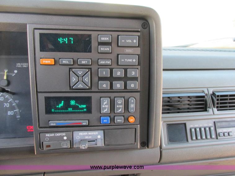 image for item BS9936 1994 GMC Yukon SUV