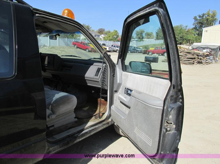 image for item BS9936 1994 GMC Yukon SUV
