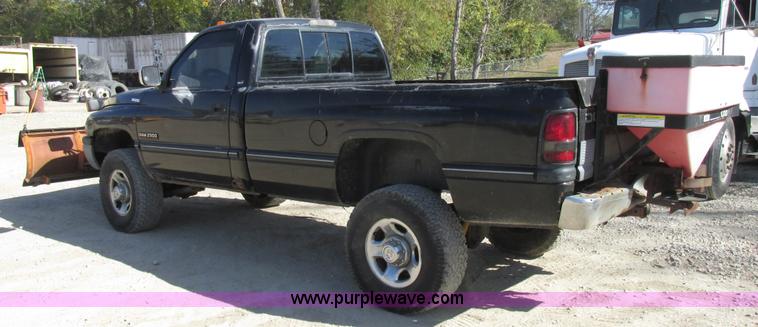 image for item BS9938 1995 Dodge Ram 2500