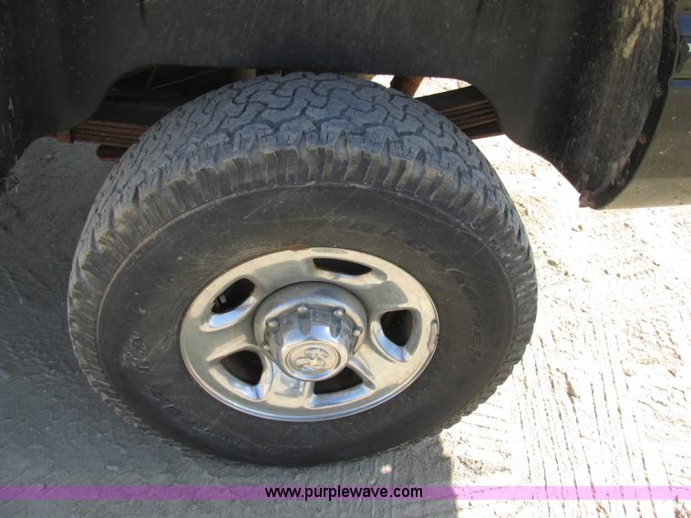 image for item BS9938 1995 Dodge Ram 2500