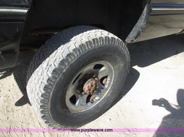 image for item BS9938 1995 Dodge Ram 2500