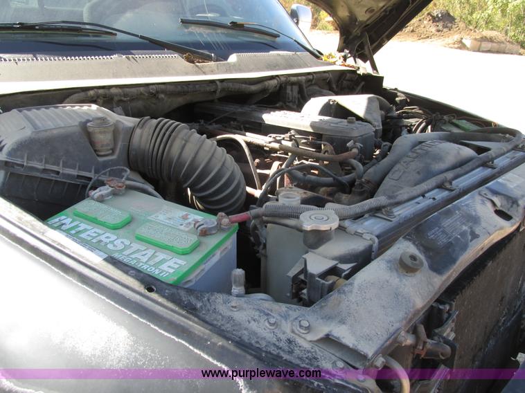 image for item BS9938 1995 Dodge Ram 2500