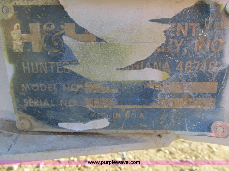 image for item BS9952 1994 H&H Smooth Rider propane tank transport trailer