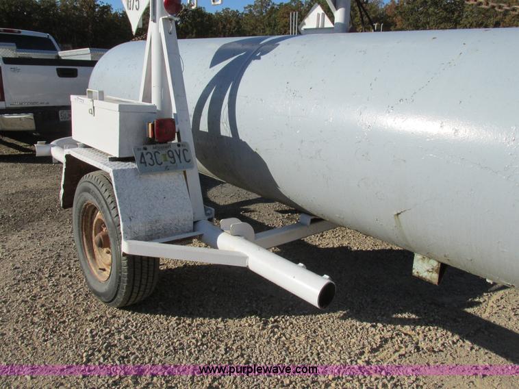image for item BS9952 1994 H&H Smooth Rider propane tank transport trailer