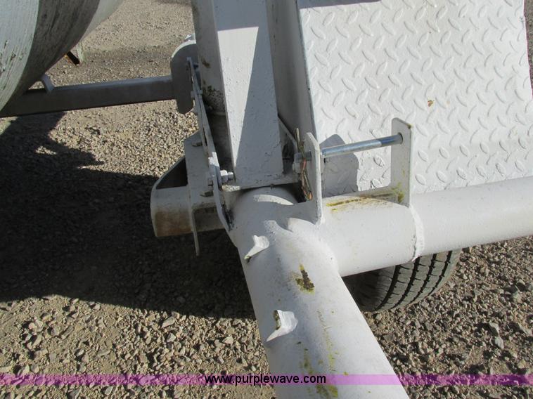 image for item BS9952 1994 H&H Smooth Rider propane tank transport trailer