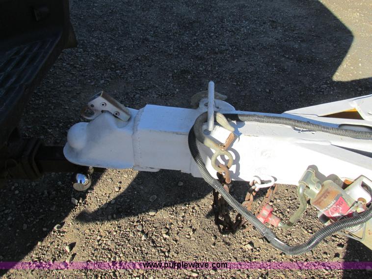 image for item BS9952 1994 H&H Smooth Rider propane tank transport trailer