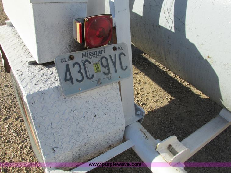 image for item BS9952 1994 H&H Smooth Rider propane tank transport trailer