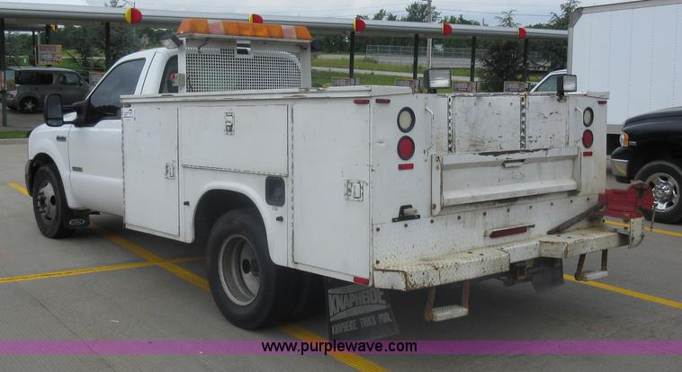 image for item G3685 2005 Ford F350 Super Duty service truck