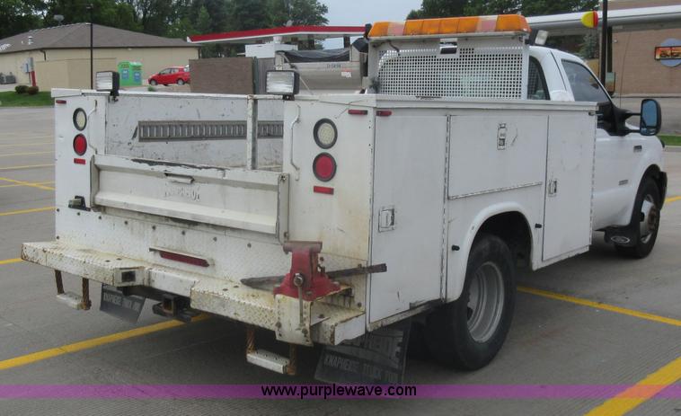 image for item G3685 2005 Ford F350 Super Duty service truck